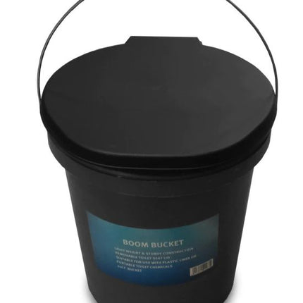 Outdoor Bucket Toilet with Seat